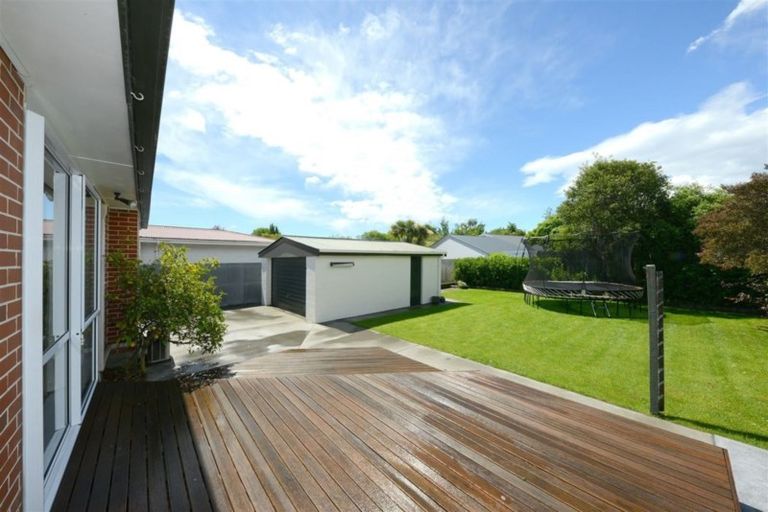 Photo of property in 21 Landsdowne Terrace, Cashmere, Christchurch, 8022
