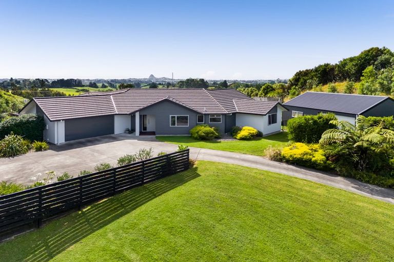 Photo of property in 590c Frankley Road, Hurworth, New Plymouth, 4371