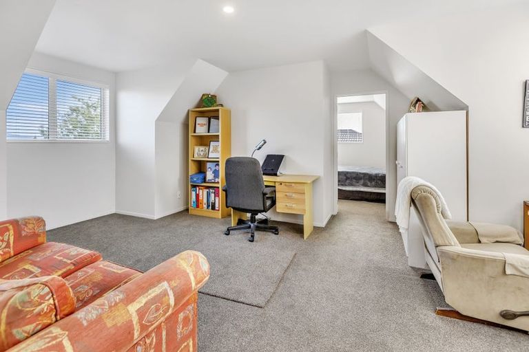 Photo of property in 12 Stonebridge Park Drive, Holdens Bay, Rotorua, 3010
