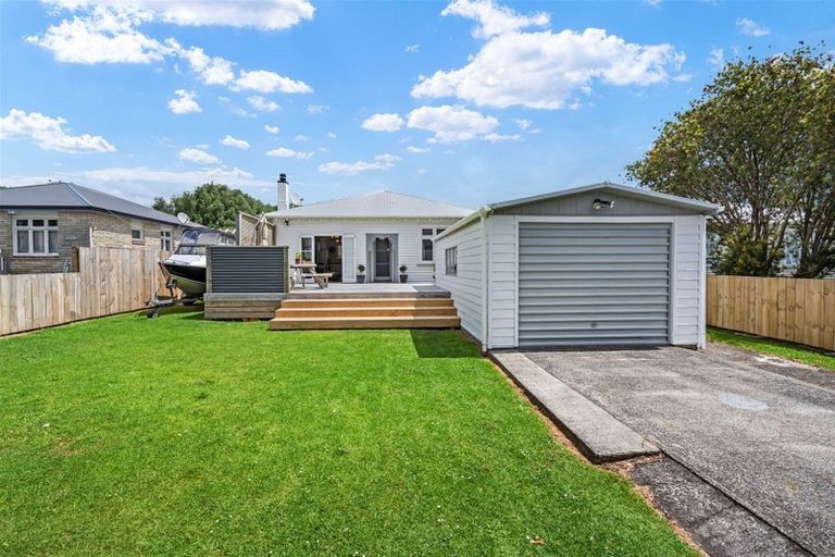 Photo of property in 42 Pukeatua Road, Maungatapere, Whangarei, 0179