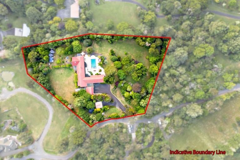 Photo of property in 65 Harry Dreadon Road, Opaheke, Papakura, 2584