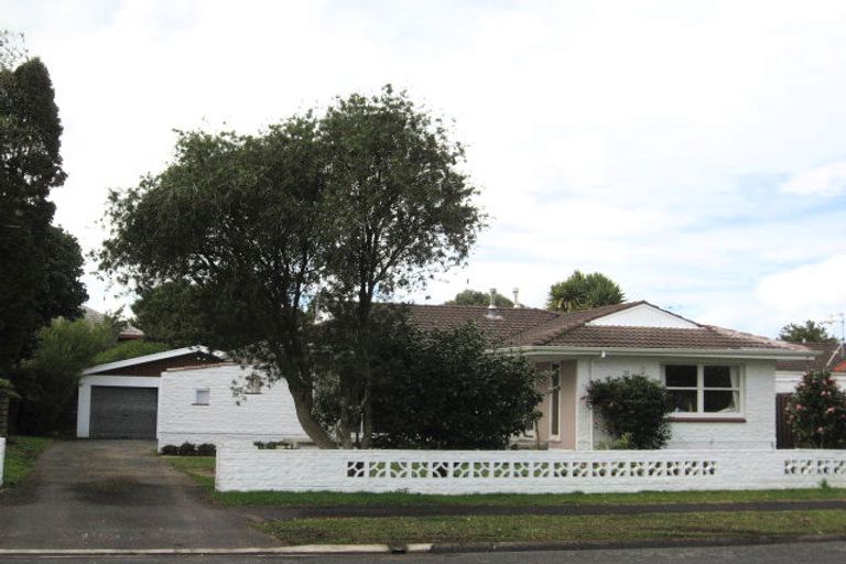 Photo of property in 4 Rutland Street, Fairview Downs, Hamilton, 3214