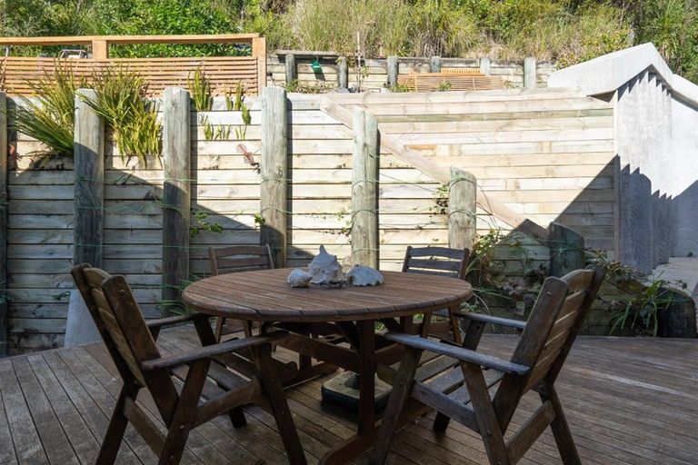 Photo of property in 6 Davis Crescent, Paihia, 0200