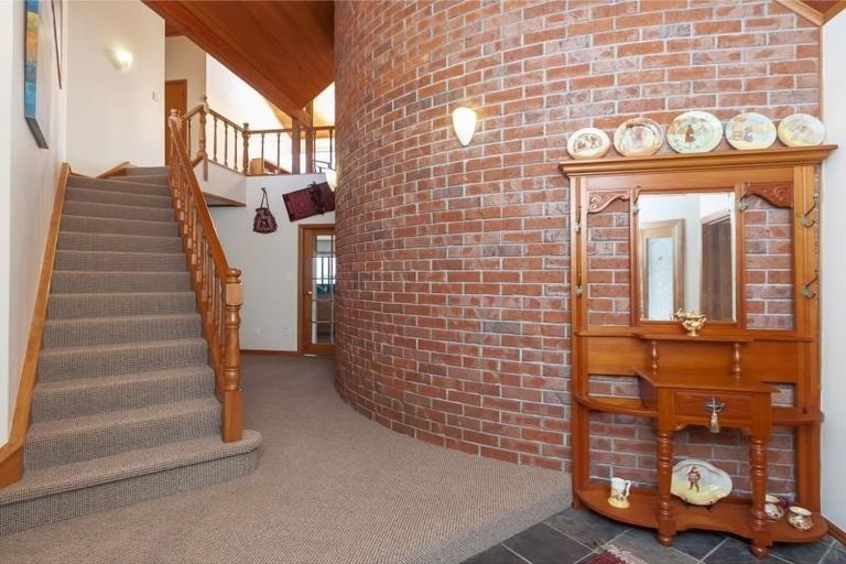 Photo of property in 58 Derbyshire Lane, Karaka, Papakura, 2580