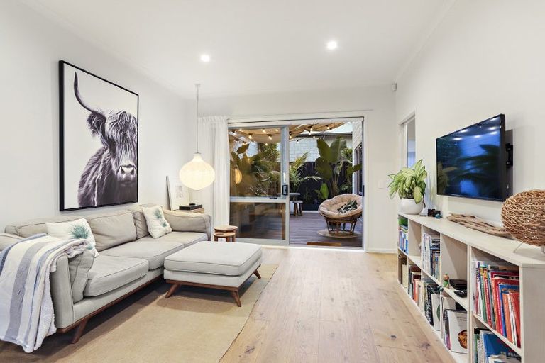 Photo of property in 190 Clark Road, Hobsonville, Auckland, 0616