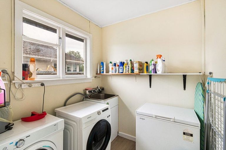 Photo of property in 68 Racecourse Road, Sockburn, Christchurch, 8042