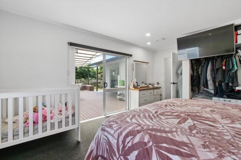 Photo of property in 12 Conifer Place, Te Puke, 3119