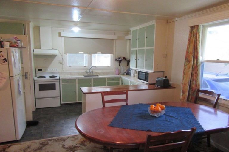 Photo of property in 221 Lytton Road, Elgin, Gisborne, 4010