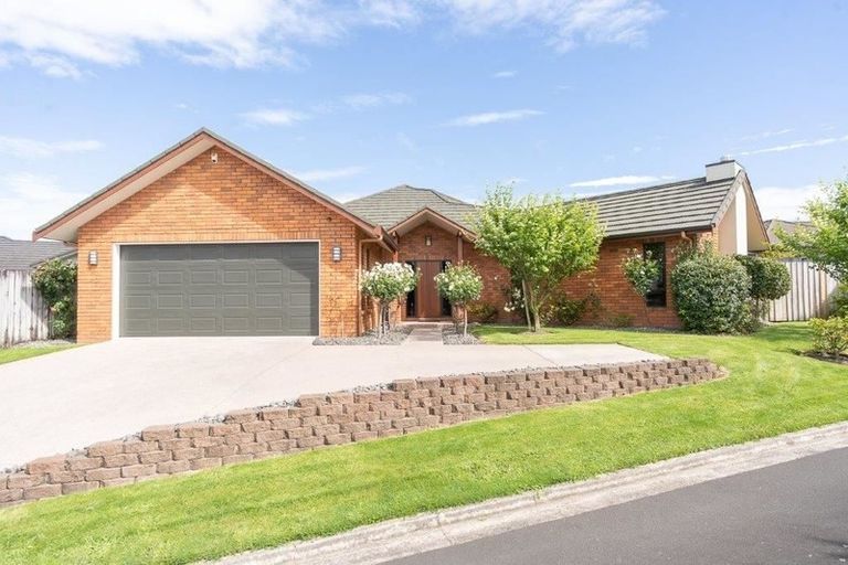 Photo of property in 20 Merlin Close, Huntington, Hamilton, 3210