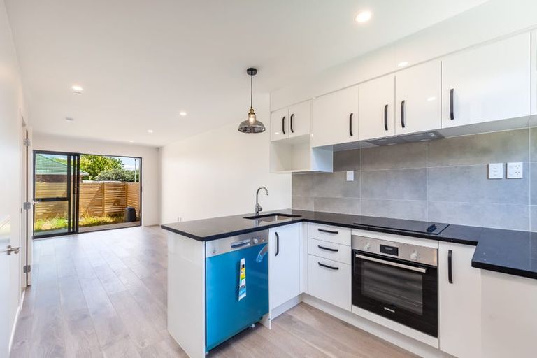 Photo of property in 10/115 Swanson Road, Henderson, Auckland, 0610