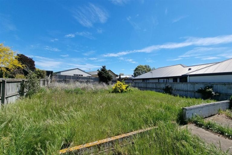 Photo of property in 2/99 Bassett Street, Burwood, Christchurch, 8083