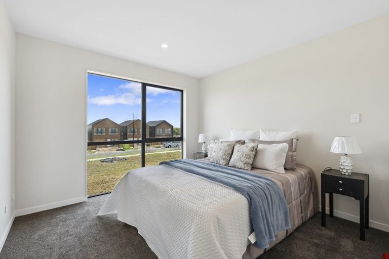Photo of property in 14 Hampshire Lane, Karaka, 2580