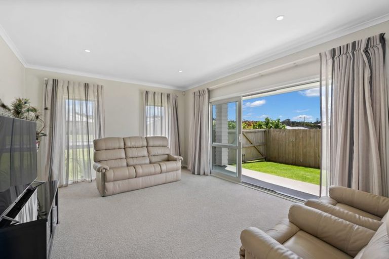 Photo of property in 64 Wairau Drive, Tikipunga, Whangarei, 0112