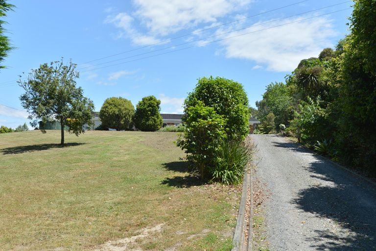 Photo of property in 444 Paparoa Road, Mangapai, Whangarei, 0178