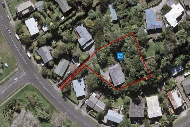Photo of property in 89c Poplar Grove, Whalers Gate, New Plymouth, 4310