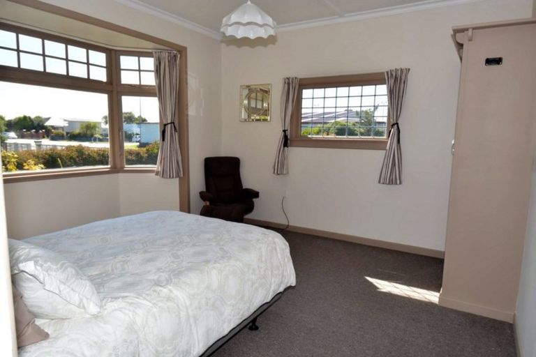 Photo of property in 36 Exmouth Street, Waverley, Invercargill, 9810