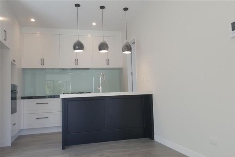 Photo of property in 3a Horizon Way, West Harbour, Auckland, 0618