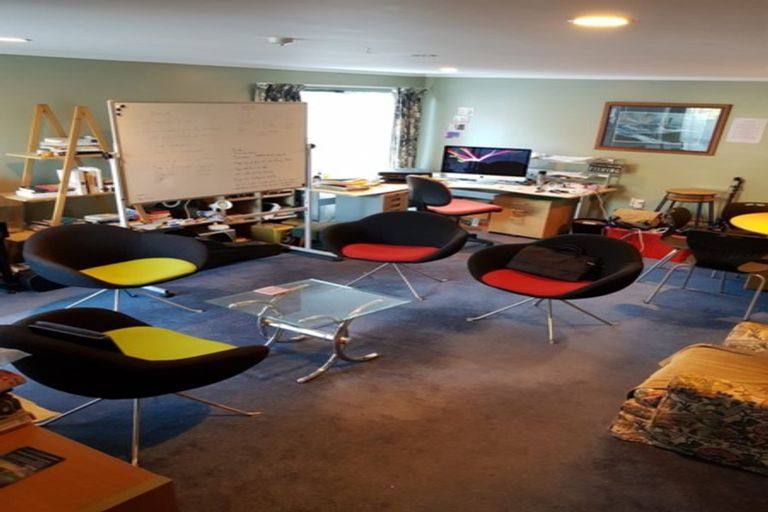 Photo of property in 35 Tyndall Street, Waiwhetu, Lower Hutt, 5010