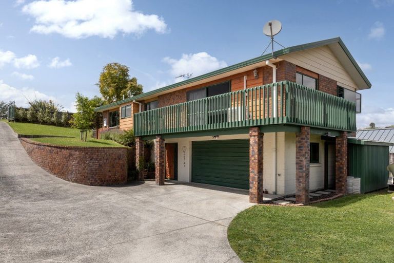 Photo of property in 17 Vanderbilt Place, Welcome Bay, Tauranga, 3112