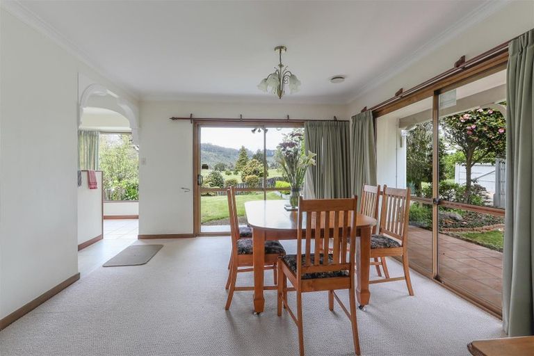 Photo of property in 16 Gwendoline Street, Glenholme, Rotorua, 3010