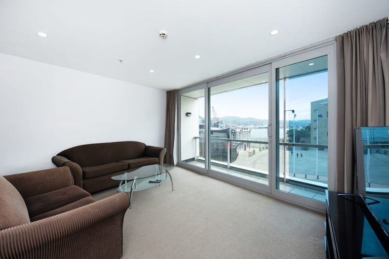 Photo of property in Portal Apartments, 3d/42 Cable Street, Te Aro, Wellington, 6011