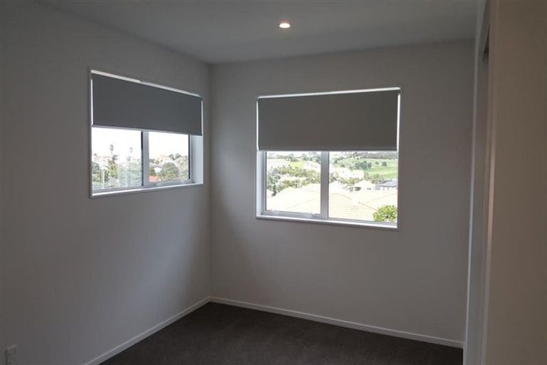 Photo of property in 35 Clea View, Gulf Harbour, Whangaparaoa, 0930