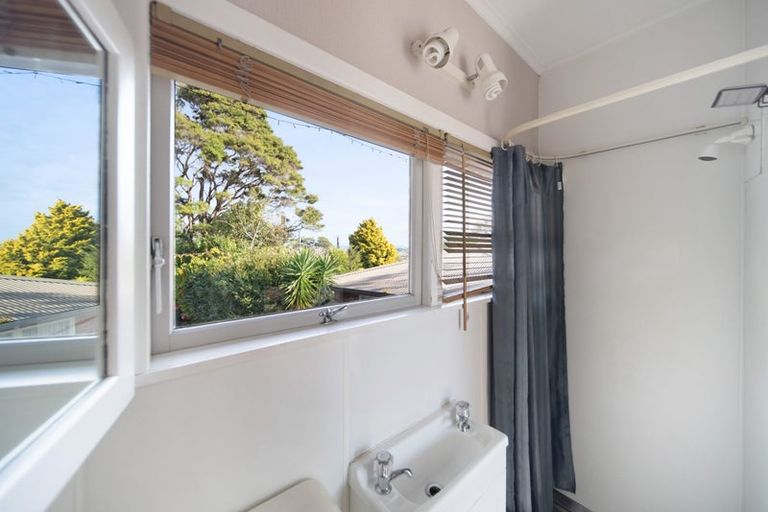 Photo of property in 16 Red Hill Road, Red Hill, Papakura, 2110