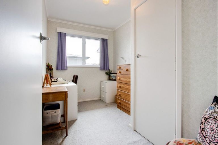 Photo of property in 18 Barnard Avenue, Maraenui, Napier, 4110