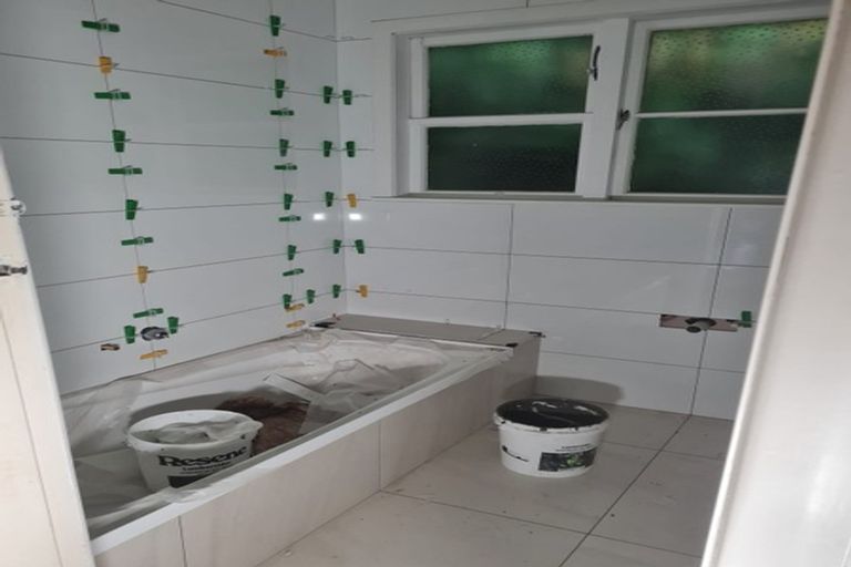 Photo of property in 28 Arapiko Street, Johnsonville, Wellington, 6037