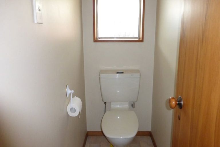 Photo of property in 4 Fuchsia Place, Halswell, Christchurch, 8025