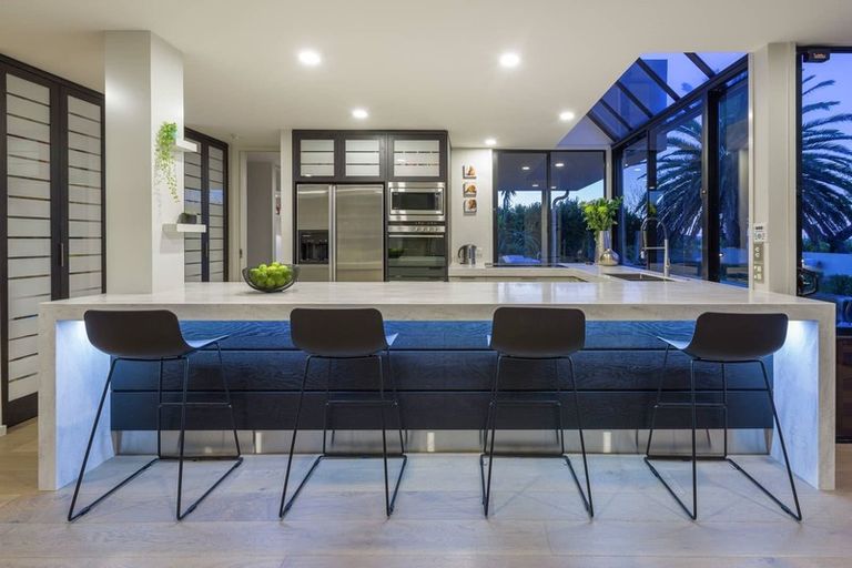 Photo of property in 17 Malloy Place, Eastern Beach, Auckland, 2012