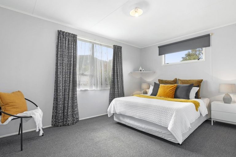 Photo of property in 69 Homedale Street, Pukehangi, Rotorua, 3015