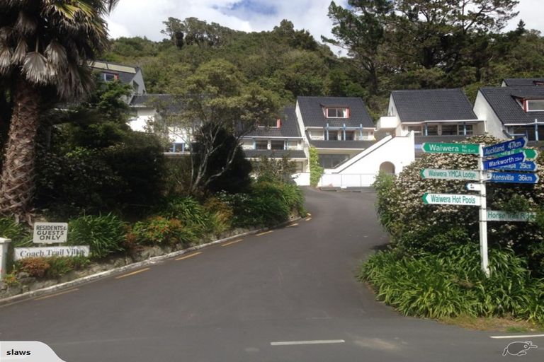 Photo of property in 2e Weranui Road, Waiwera, Orewa, 0994