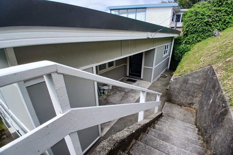 Photo of property in 135 Mitchell Street, Brooklyn, Wellington, 6021