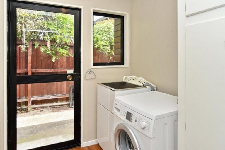 Photo of property in 11 Forest Park Place, Parklands, Christchurch, 8083