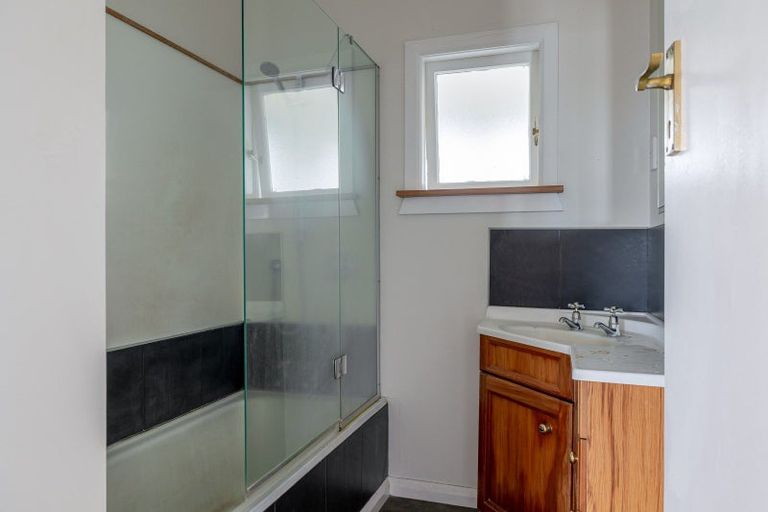 Photo of property in 103 Vogel Street, Roslyn, Palmerston North, 4414