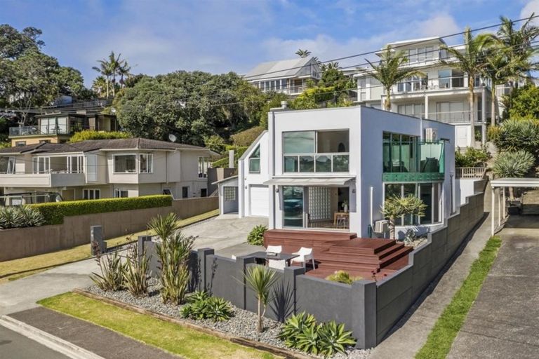 Photo of property in 11 Inga Road, Milford, Auckland, 0620