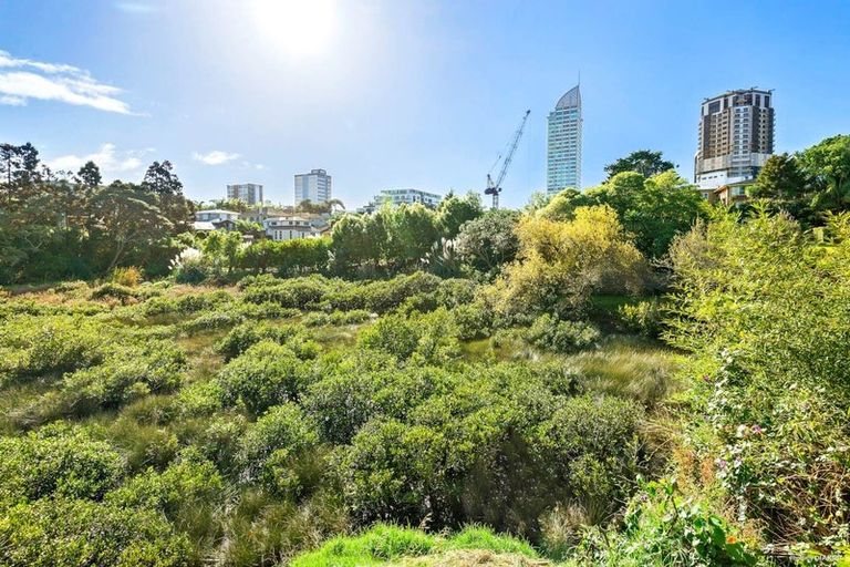 Photo of property in 2/41a Byron Avenue, Takapuna, Auckland, 0622