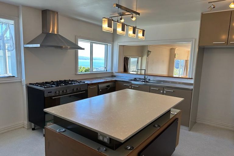 Photo of property in 71 Washington Avenue, Brooklyn, Wellington, 6021