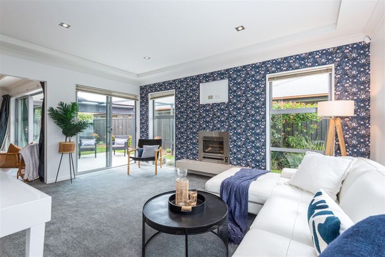 Photo of property in 28 Holbrook Way, Westmorland, Christchurch, 8025