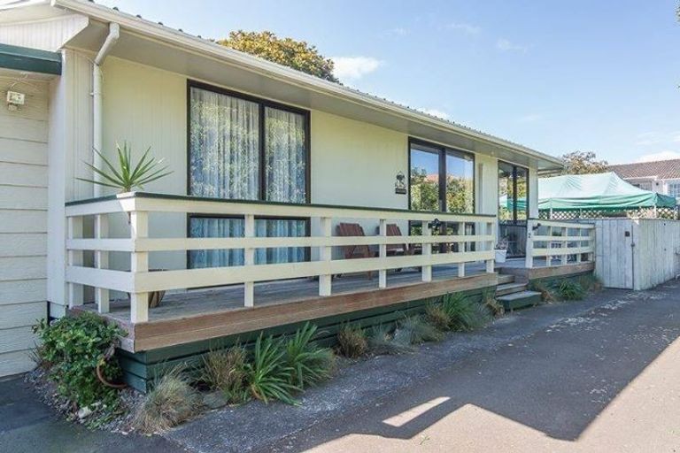 Photo of property in 10a Poplar Avenue, Raumati South, Paraparaumu, 5032
