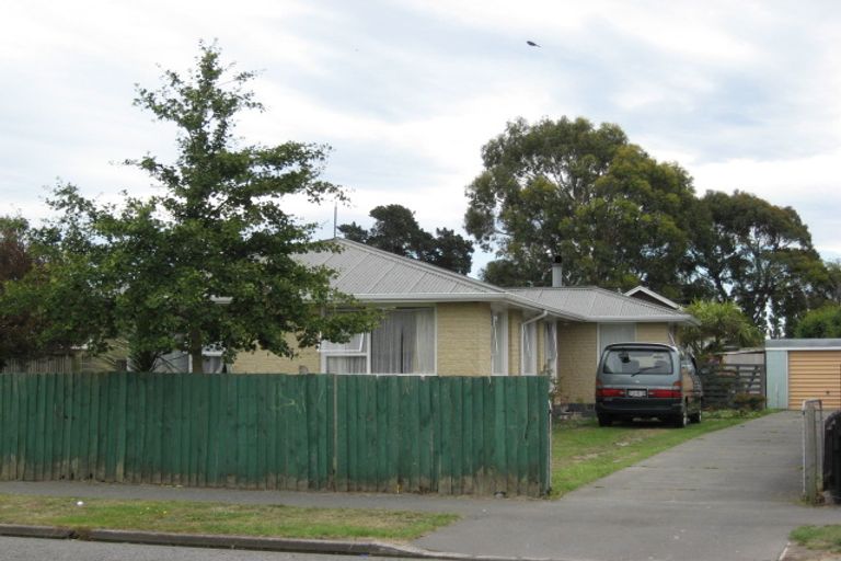 Photo of property in 27 Kuaka Crescent, Bromley, Christchurch, 8062