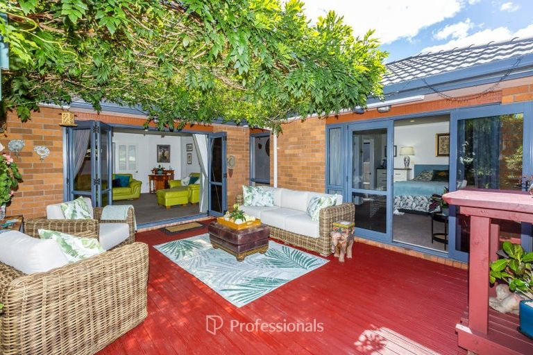 Photo of property in 53 Riverstone Drive, Riverstone Terraces, Upper Hutt, 5018