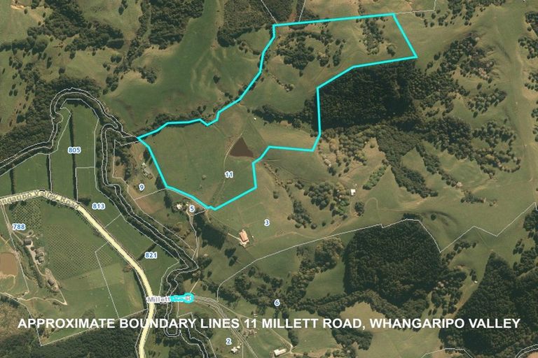 Photo of property in 11 Millett Road, Whangaripo, Wellsford, 0972
