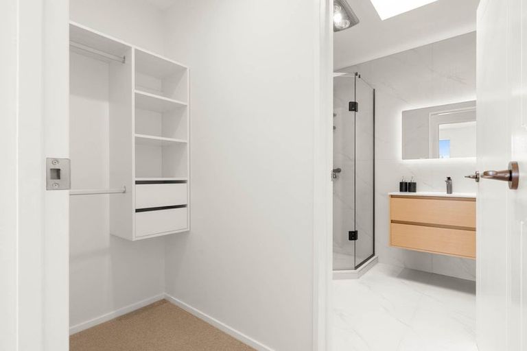 Photo of property in 8 Dorset Down Drive, Karaka, 2580