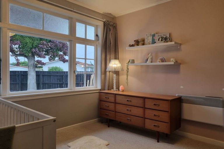 Photo of property in 18 Maunder Street, Marton, 4710