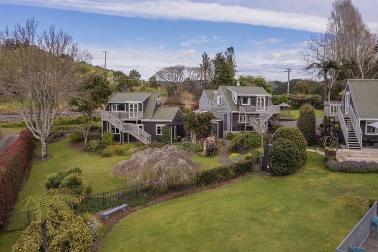 Photo of property in 2 Brenton Place, Whangamata, 3691