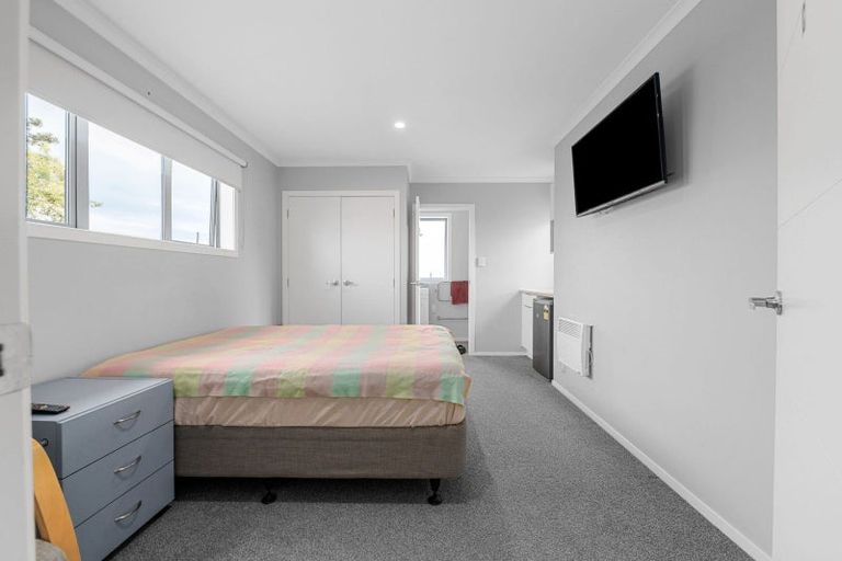 Photo of property in 11b Knighton Road, Hillcrest, Hamilton, 3216