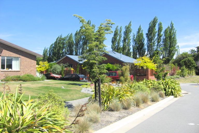 Photo of property in 1 Seclusion Lane, Parklands, Christchurch, 8083