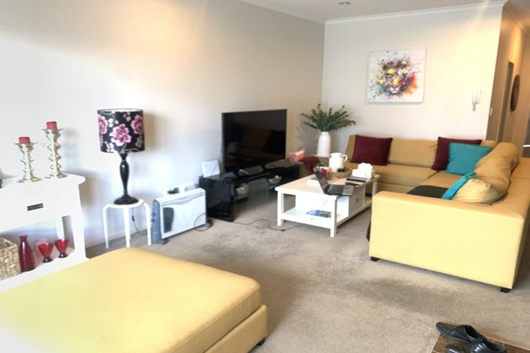 Photo of property in 105/132 Stancombe Road, Flat Bush, Auckland, 2016